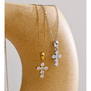 JINYOU 3763 Hochwertige exquisite vergoldete Edelstahl kette Zirkonia Kreuz Anhänger Halskette - Product Image 2