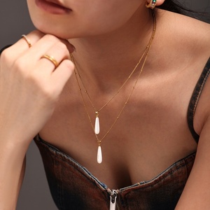 Collar con Colgante de Concha en Forma de Gota de Agua, Joyería Fina, Chapado en PVD, Acero Inoxidable, Forma de Lágrima - Product Image 4