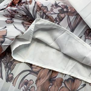 Robe mi-longue élégante pour femme, col rond, tricotée à rayures, coupe trapèze, en mousseline drapée, avec empiècements imprimés et taille élastique, idéale pour l'été - Product Image 4