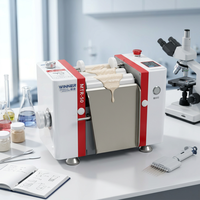 Broyeur à trois rouleaux MTR-50 de haute précision et haute efficacité pour le broyage et la dispersion en laboratoire