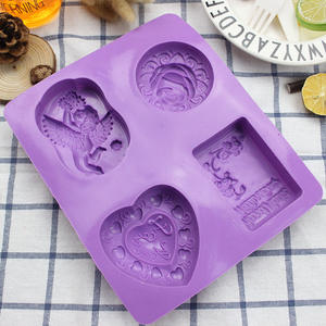 Moule à bougies en silicone sans BPA, à démoulage <span class=keywords><strong>facile</strong></span>, fait <span class=keywords><strong>maison</strong></span>, 4 cavités, formes différentes, cœur/fleur/angle, et moule à savon en silicone - Product Image 3