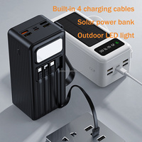 Batterie Externe Solaire 50000mAh 40000mAh 30000mAh avec 4 Câbles Intégrés, Lampe de Camping, Cordon, Chargeur Portable, Batterie Externe Multi-Ports
