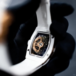 Montre-bracelet mécanique classique 07-01 avec boîtier en céramique blanche, mouvement squelette et diamants incrustés - Product Image 4
