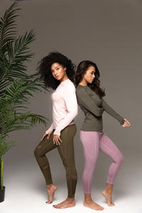 Camisetas informales para mujer de manga larga con cuello redondo para deportes Correr Fitness & Yoga-Las camisetas de Otoño/Invierno son de longitud de verano - Product Image 2