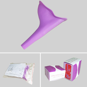 Urinoir pour les soins des parties intimes des femmes, urinoir sur pied pour une utilisation d'urgence en milieu sauvage. - Product Image 4