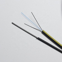 Cable Óptico para Exteriores GJYXCH FTTH con Banda Amarilla, 1.0mm+0.45*2mm, 3 Hilos de Acero, 1 Núcleo, G657A, LSZH, 1KM/Rollo