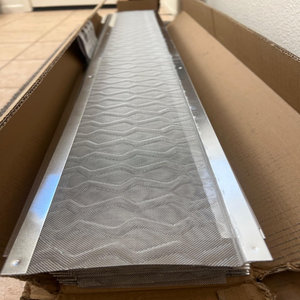 Rete di protezione per grondaie in micro acciaio inossidabile con filtro antifoglie in schiuma per la protezione da detriti e acque piovane sul tetto, per uso residenziale e commerciale - Product Image 6