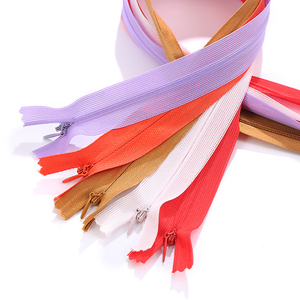 Vô Hình Đầy Màu Sắc 3 Chất Lượng <span class=keywords><strong>Nylon</strong></span> Dây Kéo Closed-End Với Ren Băng Nhà Dệt Gối Đệm May Áo Khoác Túi Dây Kéo - Product Image 1