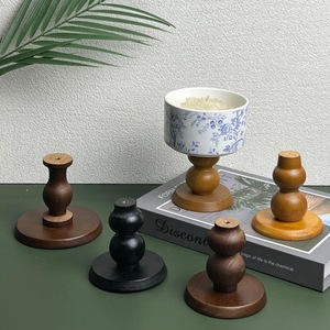 Portavelas Redondo de Madera de Nogal y Caucho, Decoración para el Hogar, Estilo Retro - Product Image 1