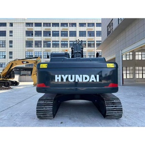 Excavatrice d'occasion Hyundai 305LC-9T, poids opérationnel de 30 tonnes, pelle hydraulique sur chenilles d'occasion avec godet de 0,8 m³ de capacité - Product Image 3