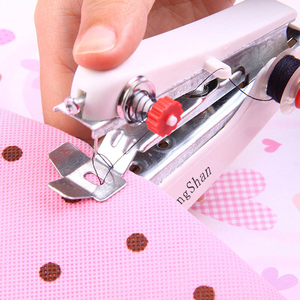 Machine à coudre portable manuelle mini compacte pour usage domestique, outil simple pour la couture de vêtements - Product Image 2