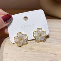 Boucles d'oreilles clous fleur, style coréen, pour femme, élégantes et raffinées, bijoux simples et doux, accessoires féminins