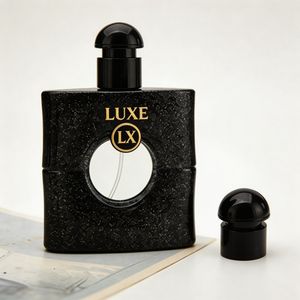 Flacon de parfum en verre de 50 ml avec un design unique - Inoubliable à première vue, noir mystérieux et scintillant - Product Image 4