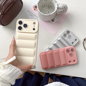 Funda Protectora para Teléfono con Diseño de Chaqueta Acolchada para iPhone 17 Pro Max 16 Plus 15 14 13 12 11 - Product Image 2