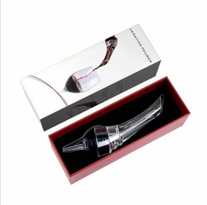 Verseur <span class=keywords><strong>à</strong></span> <span class=keywords><strong>vin</strong></span> transparent avec bec verseur design, mini décanteur aérateur de <span class=keywords><strong>vin</strong></span> écologique avec bec d'aigle anti-goutte - Product Image 3