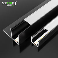 Profilé de finition en aluminium LED professionnel avec éclairage de sécurité pour les coins de murs commerciaux et les escaliers