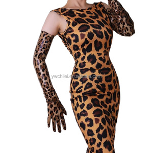 Robe longue <span class=keywords><strong>en</strong></span> <span class=keywords><strong>cuir</strong></span> <span class=keywords><strong>pour</strong></span> <span class=keywords><strong>femme</strong></span>, <span class=keywords><strong>gants</strong></span> <span class=keywords><strong>en</strong></span> similicuir de 28 pouces - Product Image 4