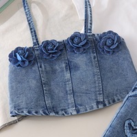 Ensemble de Vêtements en Jean Tendance pour Filles, Tenue Bébé avec Haut Camisole Fleur 3D et Jean Brodé Cœur pour Enfants, Idéal pour le Quotidien et les Tenues Décontractées