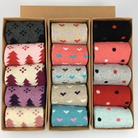 Ensemble de chaussettes de Noël CE OEKO-TEX, boîte de chaussettes à motifs de chat et d'ours, antibactériennes, chaussettes colorées pour les fêtes, chaussettes de Noël pour femmes