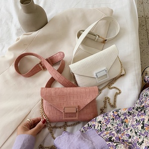 Personnalisé d'été modèle <span class=keywords><strong>en</strong></span> pierre élégant chaîne de poitrine à rabat sac <span class=keywords><strong>banane</strong></span> sac à main sacs à main sac à <span class=keywords><strong>bandoulière</strong></span> - Product Image 2