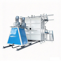 Machine de rotomoulage Jinxiu Shanhe PE pour la production de produits creux, notamment les carrousels, les bateaux, les yachts, les bouées et autres articles creux.