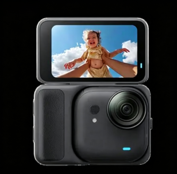 GO Ultra Used Thumb-Sized Action Camera 4K Large Sensor Magnetic First-Person Vlog Pocket Camera
