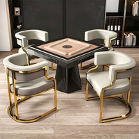 Chaise de luxe de haute qualité en cuir PU avec cadre en acier inoxydable pour salon de manucure, maquillage et restaurant
