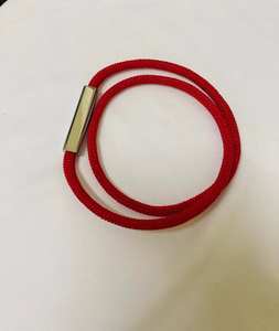 <span class=keywords><strong>Pulsera</strong></span> personalizada grabada para parejas, cordón rojo Milán, brazalete trenzado de doble capa con cierre cuadrado de acero de titanio para el Día de la madre - Product Image 6