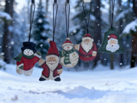 Ornement de Noël en bois gravé écologique personnalisé, décoration pendentif, adorable Père Noël, bonhomme de neige, cloche, accessoires pour arbre de Noël