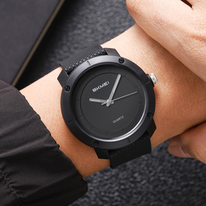 นาฬิกาควอตซ์มินิมอลหลากสี สาย TPU กันน้ำ สำหรับทุกเพศ - Product Image 1