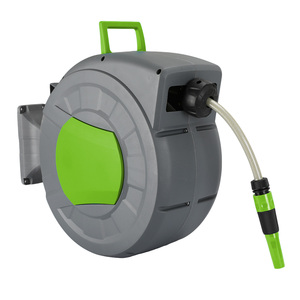 Vertak - Carrete <span class=keywords><strong>de</strong></span> Manguera <span class=keywords><strong>de</strong></span> Agua Retráctil Automático para Jardín, Montado en la Pared, <span class=keywords><strong>de</strong></span> 20M+2M, con Boquilla <span class=keywords><strong>de</strong></span> Pulverización - Product Image 4