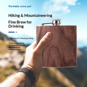 Flacon en bois 6oz en acier inoxydable, flacons à liqueur en bois, coffret <span class=keywords><strong>cadeau</strong></span> <span class=keywords><strong>personnalisé</strong></span>, revêtement en cuir à grain de bois, flacon à whisky - Product Image 3