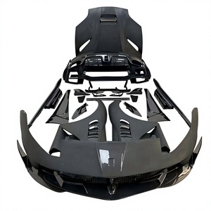 ชุดแต่งคาร์บอนไฟเบอร์คุณภาพสูงสำหรับ Ferrari 812  ชุดกันชนหน้าและหลัง - Product Image 1