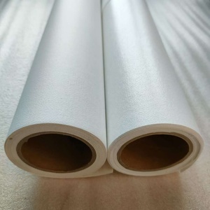 Rollo de <span class=keywords><strong>lona</strong></span> de poliéster de uso <span class=keywords><strong>exterior</strong></span> impermeable duradero de alta resistencia a la intemperie para imprimir - Product Image 2