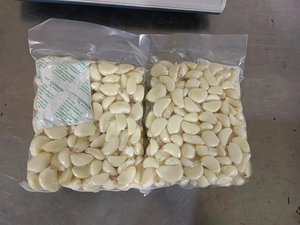 Aglio Pelato Cinese Confezionato Sottovuoto Aglio Pelato <span class=keywords><strong>Vendita</strong></span> Calda - Product Image 6