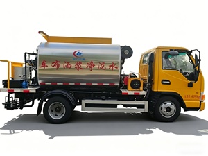 Camion distributeur d'asphalte intelligent, pulvérisateur d'asphalte pour la construction routière et l'entretien des autoroutes - Product Image 2