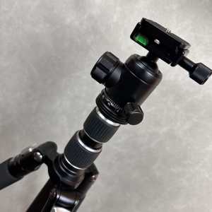 Treppiede per Fotocamera MARCH Telescopico Estetico Opaco 2m Non Riflettente in Fibra di Carbonio 3K, Produttore Originale per Riprese Furtive - Product Image 3