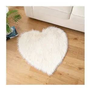 Tapis en forme de coeur moelleux personnalisé tapis en fausse fourrure tapis de chambre touffue pour la maison espace de vie canapé plancher chambre