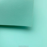 18OZ 610gsm 1100dtex 20*20 matériaux de bâche ignifuges de qualité B1 Lona PVC bâche rouleau robuste Bache pour couverture