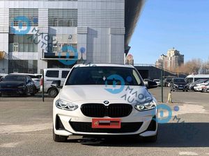 <span class=keywords><strong>BMW</strong></span> 120i Serie 1 <span class=keywords><strong>Modelo</strong></span> 2023, Auto Compacto de Lujo con Características Avanzadas y Rendimiento Deportivo - Product Image 2