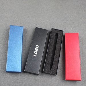 Boîte cadeau de stylo en papier noir mat personnalisé avec couvercle et base pour stylos promotionnels avec impression de logo - Product Image 1