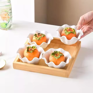 طقم أطباق خشبية مخصصة للتقديم مع فواصل، صحون سيراميك مزخرفة بالزهور للفواكه المجففة، أطباق للوجبات الخفيفة والحلويات للمطبخ - Product Image 2