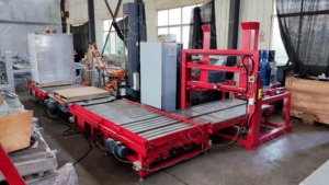 Dik açı yerçekimi palet kaldırma nakli Transfer silindiri zincirli konveyör sistemi - Product Image 3