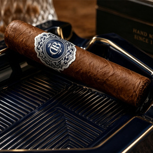 Autocollants personnalisés pour cigares avec logo de marque privée, impression de cercle de cigare, autocollants gaufrés en feuille d'or pour étiquettes de cigares - Product Image 3