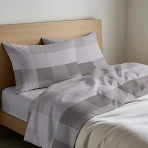 Ensemble de draps en coton écossais, design à carreaux, taille king italienne - Product Image 2