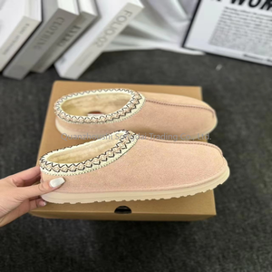 Chaussures d'hiver pour femmes de qualité supérieure, chaussures d'hiver épaisses à semelle épaisse, bottes de neige chaudes et rembourrées, chaussures en cuir véritable - Product Image 5