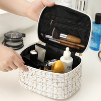 Nouvelle Trousse de Maquillage Portable 2026 avec Poignée, Organisateur de Voyage de Luxe pour Femmes, Étui de Rangement pour Articles de Toilette