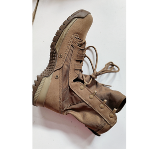 Bottes de combat légères TSB1103 marron foncé pour l'entraînement d'infanterie, semelle extérieure en caoutchouc + EVA, manchons respirants - Product Image 2