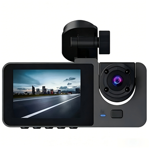 กล้องติดรถยนต์ DVR 3 ช่องทาง บันทึกภาพคมชัดระดับ 1080P พร้อม WiFi ไร้สาย มองเห็นในเวลากลางคืน บันทึกภาพการจราจร - Product Image 4