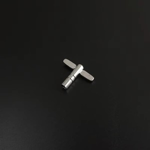 Chiave per Batteria con Chiave a T Quadrata Interna per Regolare Strumenti e Viti della Batteria - Product Image 1